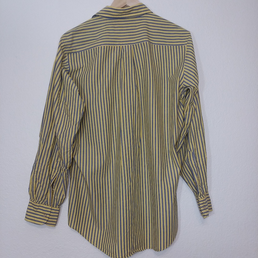 Calvin Klein LG Button-Up - Picture 3 of 5